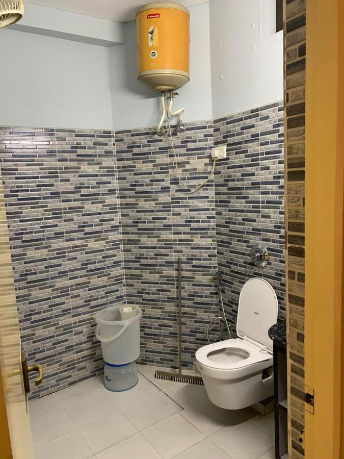 Hotel Raman'S Jagādhri エクステリア 写真